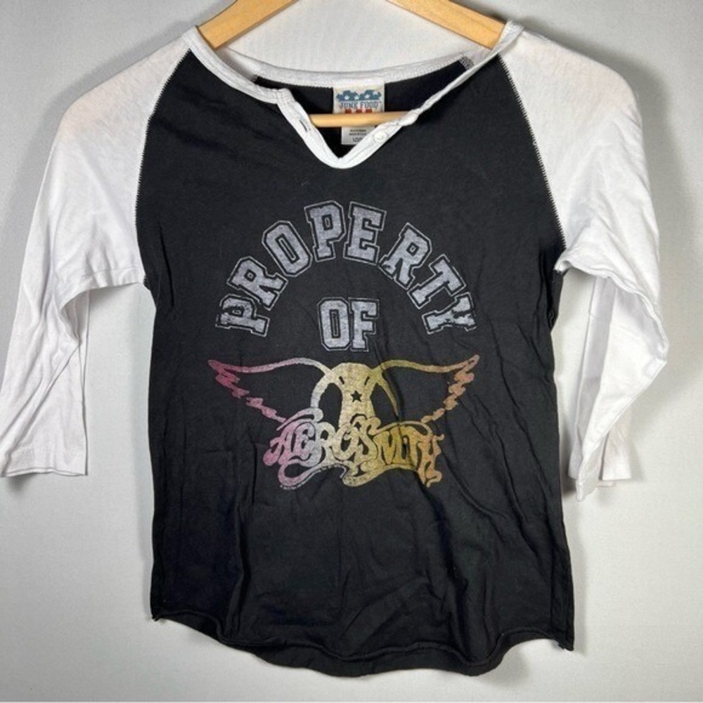 Junk Food Property Of Aerosmith Kids Shirt Size L (10)